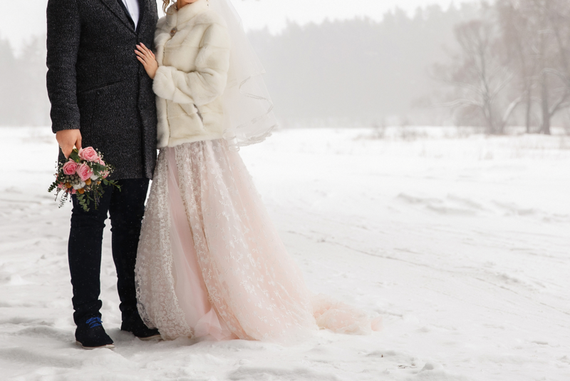 jak zorganizować ślubną sesję zimą?